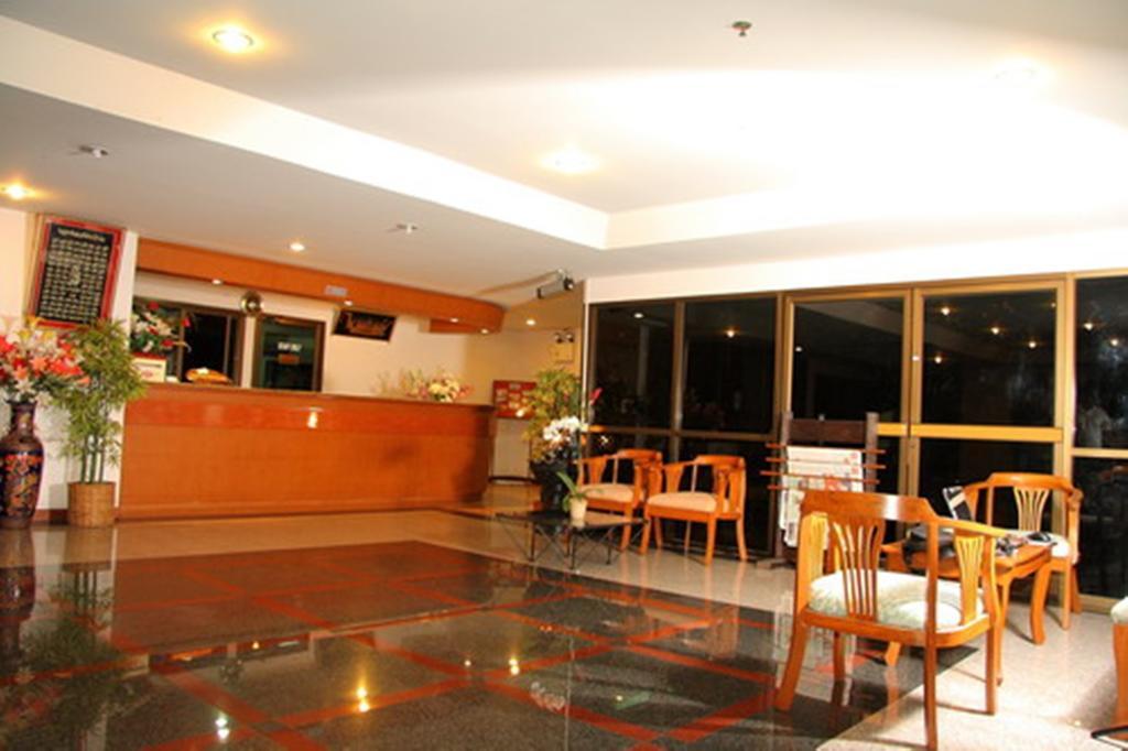 Js Tower Hotel Bangkok Exterior foto